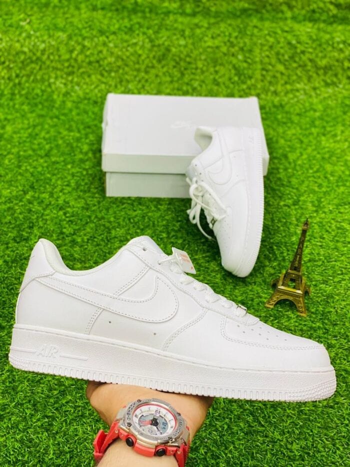 AF1 TRIPLE WHITE - Image 5